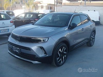 Usata Opel Mokka Elegance 101 CV (74 kW) 2022 Grigio SUV