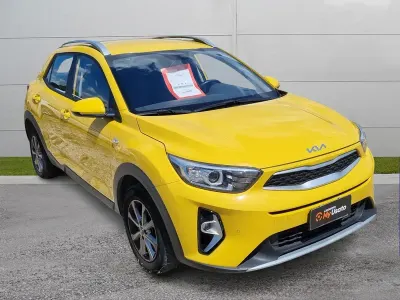 Usata Kia Stonic 2022 Bianco SUV