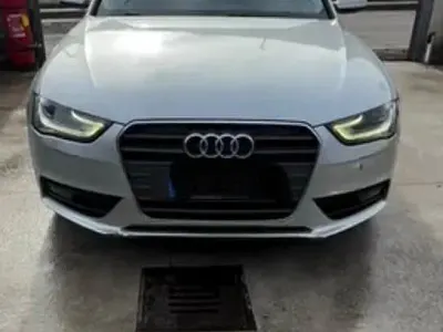 Usata Audi A4 150 CV (110 kW) 2014 Grigio Station wagon