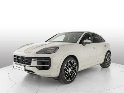 Nuova Porsche Cayenne Coupe 353 CV (259 kW) 2026 SUV