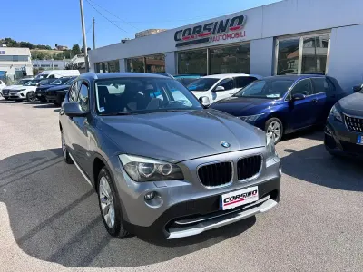 Usata BMW X1 143 CV (105 kW) 2012 Argento SUV