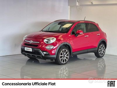 Usata Fiat 500X Cross 140 CV (102 kW) 2015 Rosso SUV