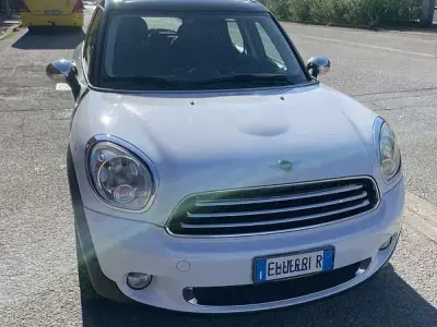 Usata Mini Cooper D Countryman 111 CV (81 kW) 2012 Nero SUV