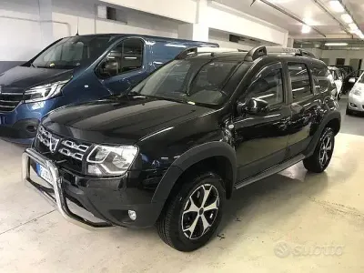 Occasion Dacia Duster Lauréate 109 ch (80 kW) 2017 Noir SUV
