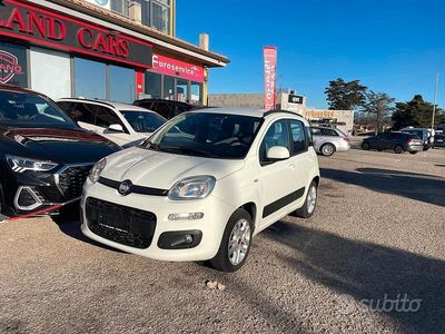 Begagnad Fiat Panda Lounge 85 HK (62 kW) 2014 Vit Sedan