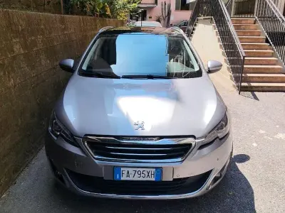 Usata Peugeot 308 SW 131 CV (96 kW) 2015 Grigio Station wagon