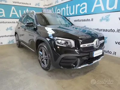 Usata Mercedes GLB200 Premium 150 CV (110 kW) 2023 Nero SUV
