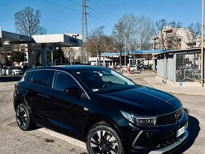 Usata Opel Grandland X Business Elegance 131 CV (96 kW) 2022 Nero SUV