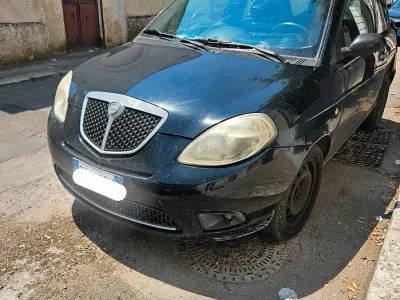 Usata Lancia Ypsilon
