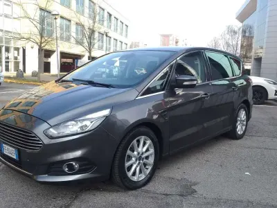 Usata Ford S-MAX S 179 CV (131 kW) 2016 Other Monovolume