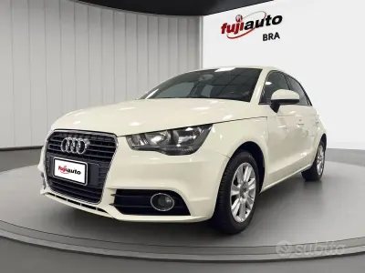 Begagnad Audi A1 Sportback Ambition 90 HK (66 kW) 2014 Vit Halvkombi