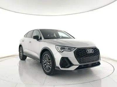 Usata Audi Q3 S-Line 150 CV (110 kW) 2024 Grigio SUV