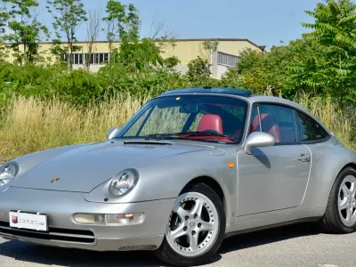 Usata Porsche 993 286 CV (210 kW) 1996 Argento Cabrio
