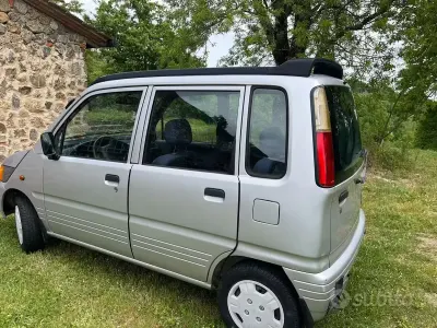 Usata Daihatsu Move 43 CV (31 kW) 1999 Grigio Monovolume
