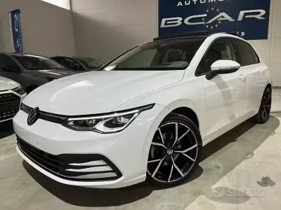Usata VW Golf VIII Style 150 CV (110 kW) 2024 Bianco Berlina