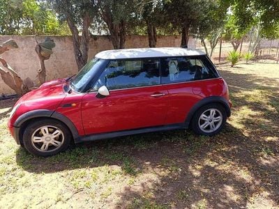 Usata Mini One D 75 CV (55 kW) 2005 Rosso Utilitaria