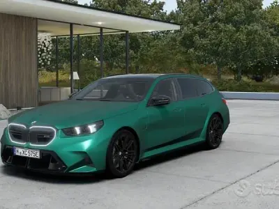 Nuova BMW M5 Comfort Edition 544 CV (400 kW) 2026 Station wagon