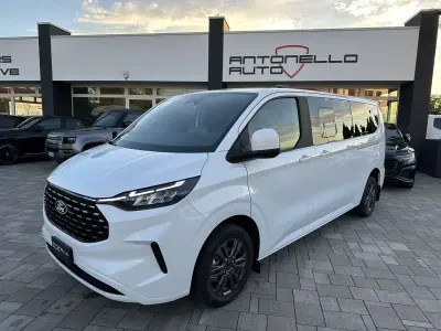 Nuova Ford Tourneo Titanium 150 CV (110 kW) 2025 Bianco Monovolume