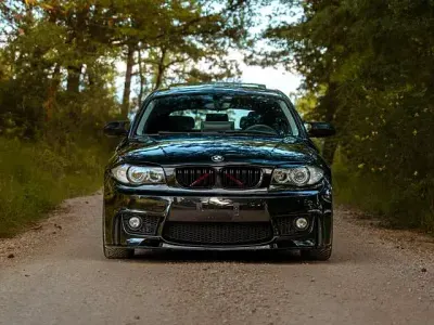 Usata BMW 120 218 CV (160 kW) 2008 Nero Utilitaria