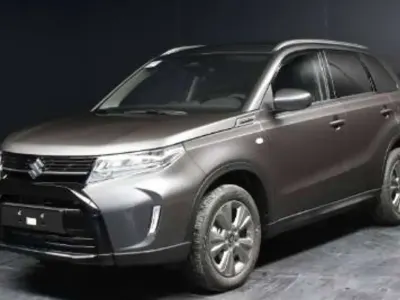 Nuova Suzuki Vitara Cool 110 CV (80 kW) 2026 Zzz grigio oslo metallizzato SUV