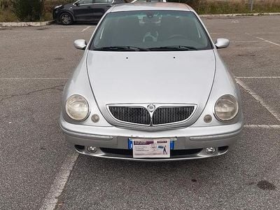 Usata Lancia 2000 60 CV (44 kW) 2002 Grigio Berlina