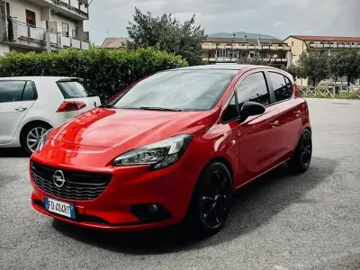 Usata Opel Corsa 75 CV (55 kW) 2016 Rosso Utilitaria