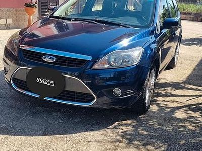 Usado Ford Focus 2010 Azul Carrinha