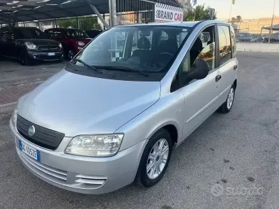 Usata Fiat Multipla Dynamic 120 CV (88 kW) 2007 Grigio Monovolume