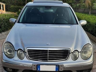 Mercedes E320