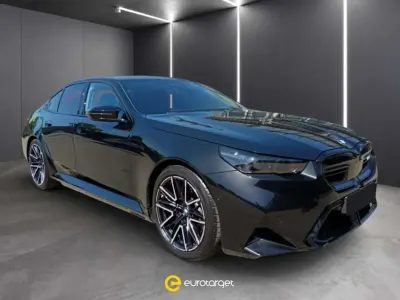 Usata BMW M5 727 CV (534 kW) 2025 Nero Berlina