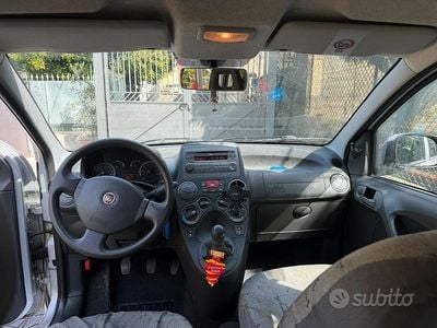 Usata Fiat Panda 75 CV (55 kW) 2011 Grigio Utilitaria