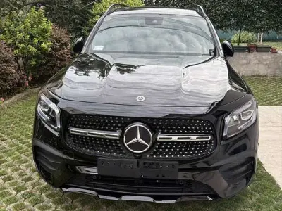 Usata Mercedes GLB200 AMG Line Premium 150 CV (110 kW) 2023 SUV