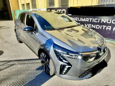 Usata Mitsubishi Colt Intense 91 CV (66 kW) 2024 Grigio Utilitaria