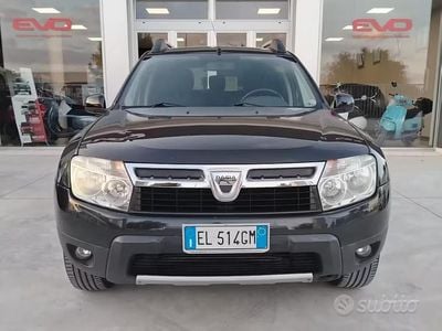 Usata Dacia Duster Lauréate 90 CV (66 kW) 2012 Nero SUV