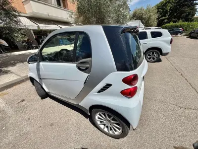 Usata Smart ForTwo Coupé 71 CV (52 kW) 2010 Bianco Coupé