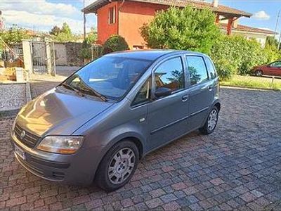 Usata Fiat Idea 70 CV (51 kW) 2005 Grigio Monovolume