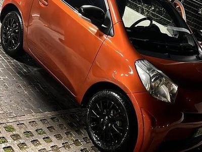 Usata Toyota iQ 98 CV (72 kW) 2011 Marrone Utilitaria