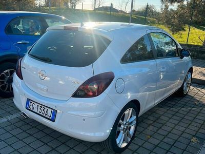 usata Opel Corsa sport