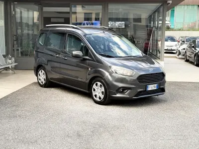 Occasion Ford Tourneo Courier 75 PK (55 kW) 2018 Grijs MPV