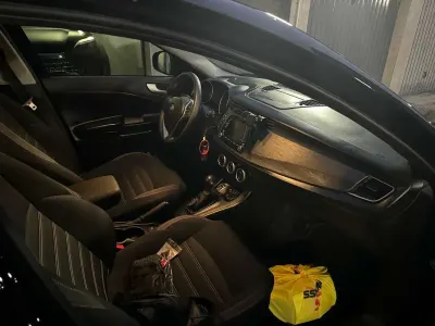 Usata Alfa Romeo Giulietta Business 120 CV (88 kW) 2019 Nero Utilitaria