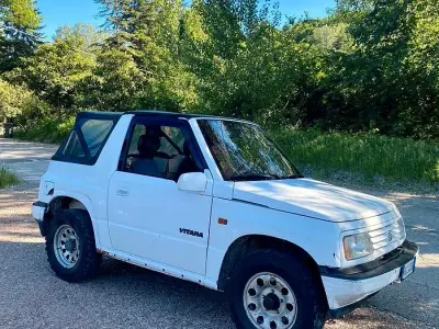 Usata Suzuki Vitara 75 CV (55 kW) 1993 Bianco Cabrio