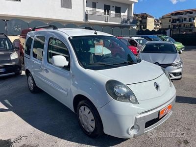 Usata Renault Kangoo 110 CV (80 kW) 2011 Bianco Monovolume