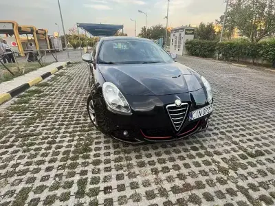 Usata Alfa Romeo Giulietta 109 CV (80 kW) 2011 Utilitaria