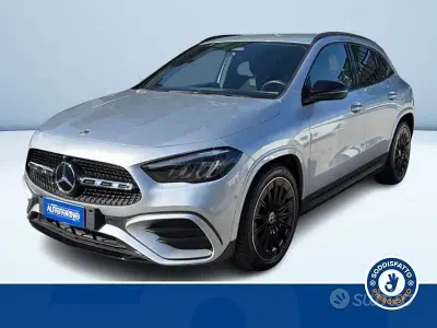 Usata Mercedes GLA180 AMG line 116 CV (85 kW) 2025 Grigio SUV