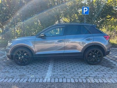 Usata VW T-Roc Sport 110 CV (80 kW) 2024 Grigio SUV