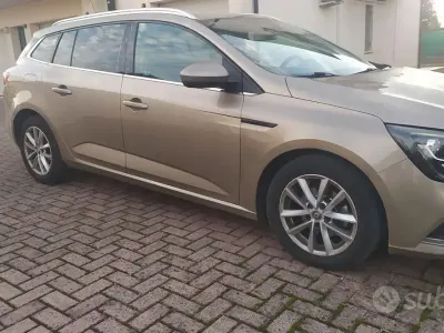 Usata Renault Mégane GrandTour 110 CV (80 kW) 2017 Station wagon