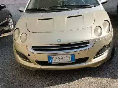 Usata Smart ForFour 95 CV (69 kW) 2004 Giallo Utilitaria