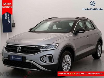 Usata VW T-Roc Life 150 CV (110 kW) 2024 Argento SUV