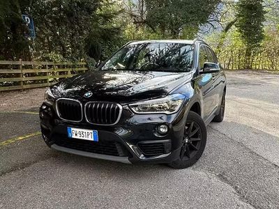 Usata BMW X1 150 CV (110 kW) 2019 Nero SUV