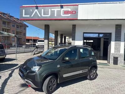 Usata Fiat Panda Cross Cross 84 CV (61 kW) 2018 Verde Utilitaria